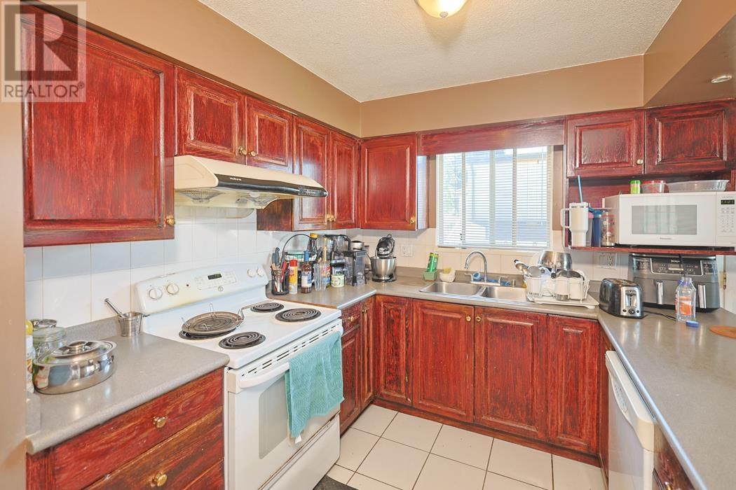7310 Gladstone Street, Vancouver, British Columbia  V5P 4G8 - Photo 7 - R3014238