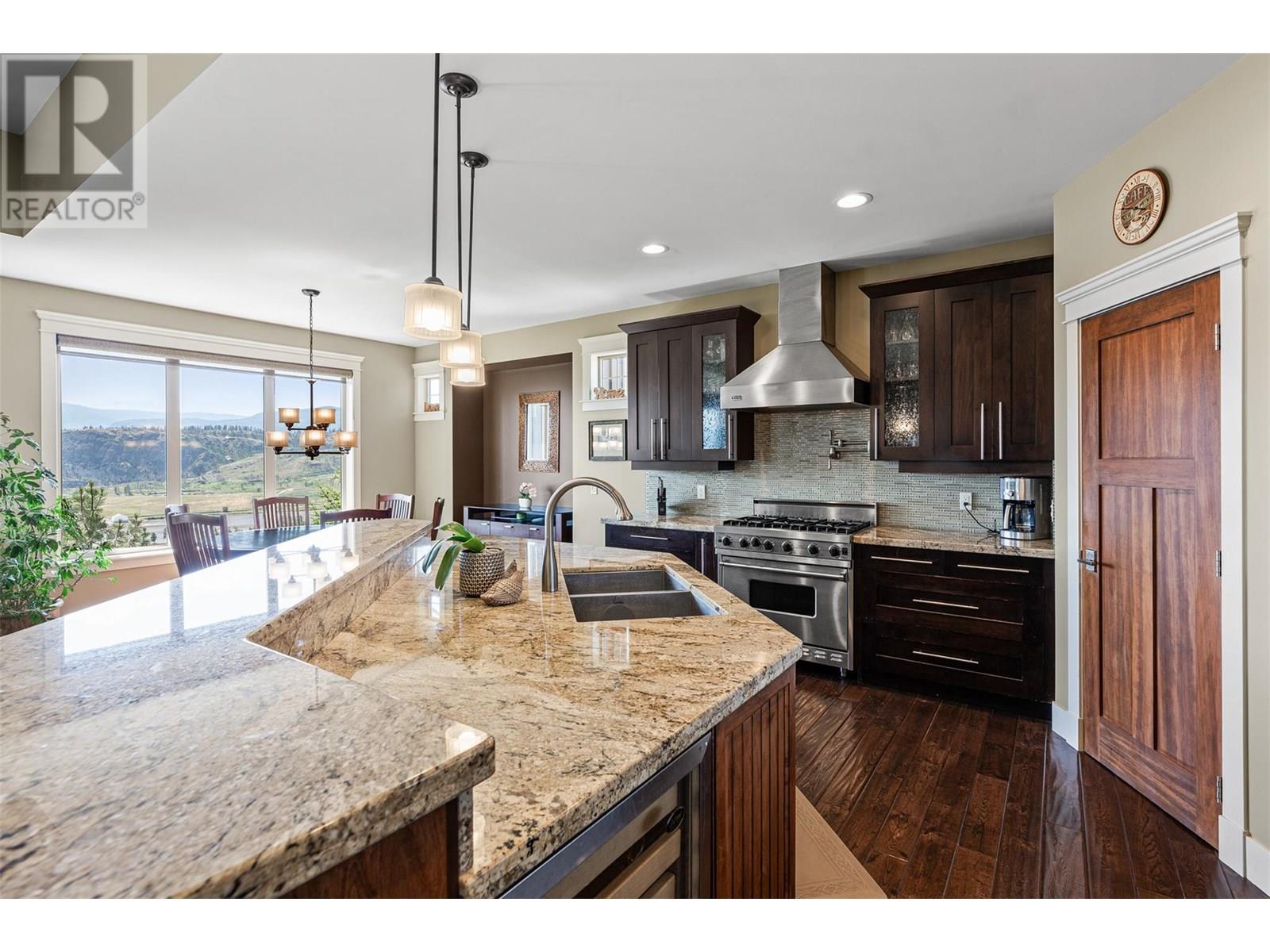 1732 Capistrano Peaks Crescent, Kelowna, British Columbia  V1V 2Z3 - Photo 10 - 10350980