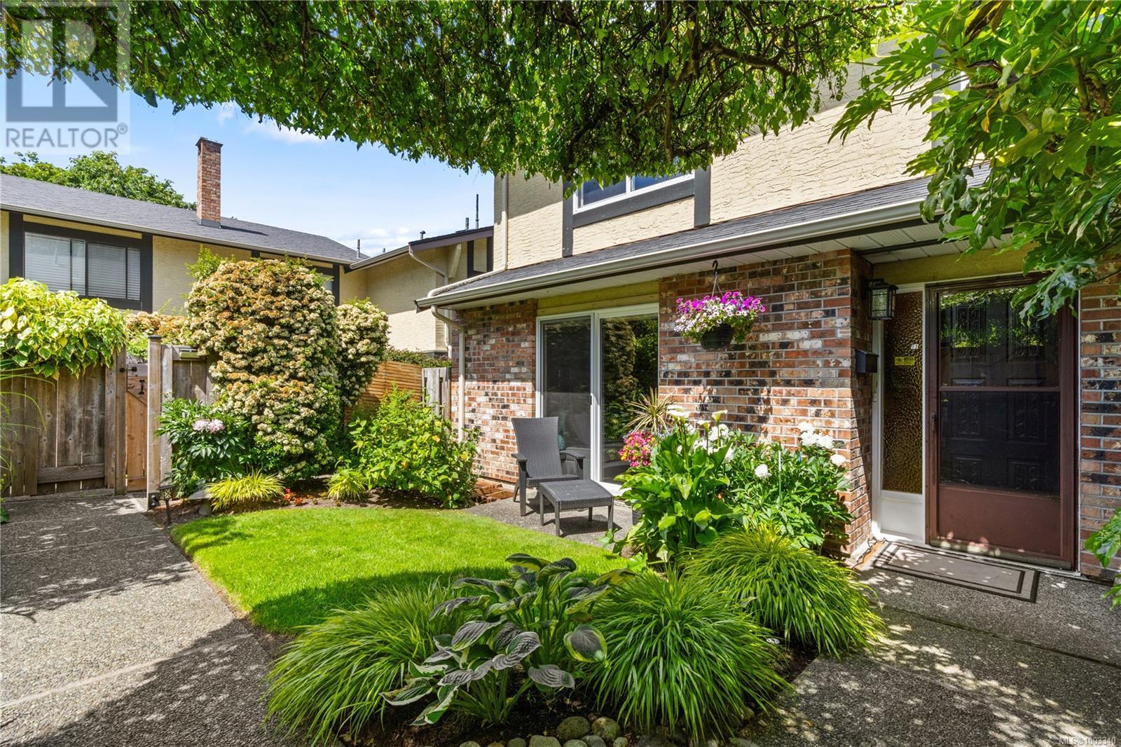 11 949 Pemberton Rd, Victoria, British Columbia