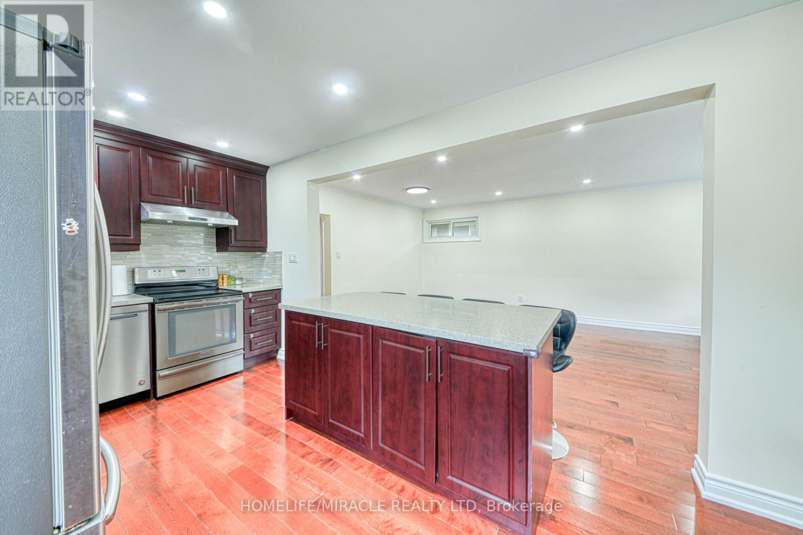 74 Mountland Drive, Toronto, Ontario  M1G 2P1 - Photo 11 - E12217478