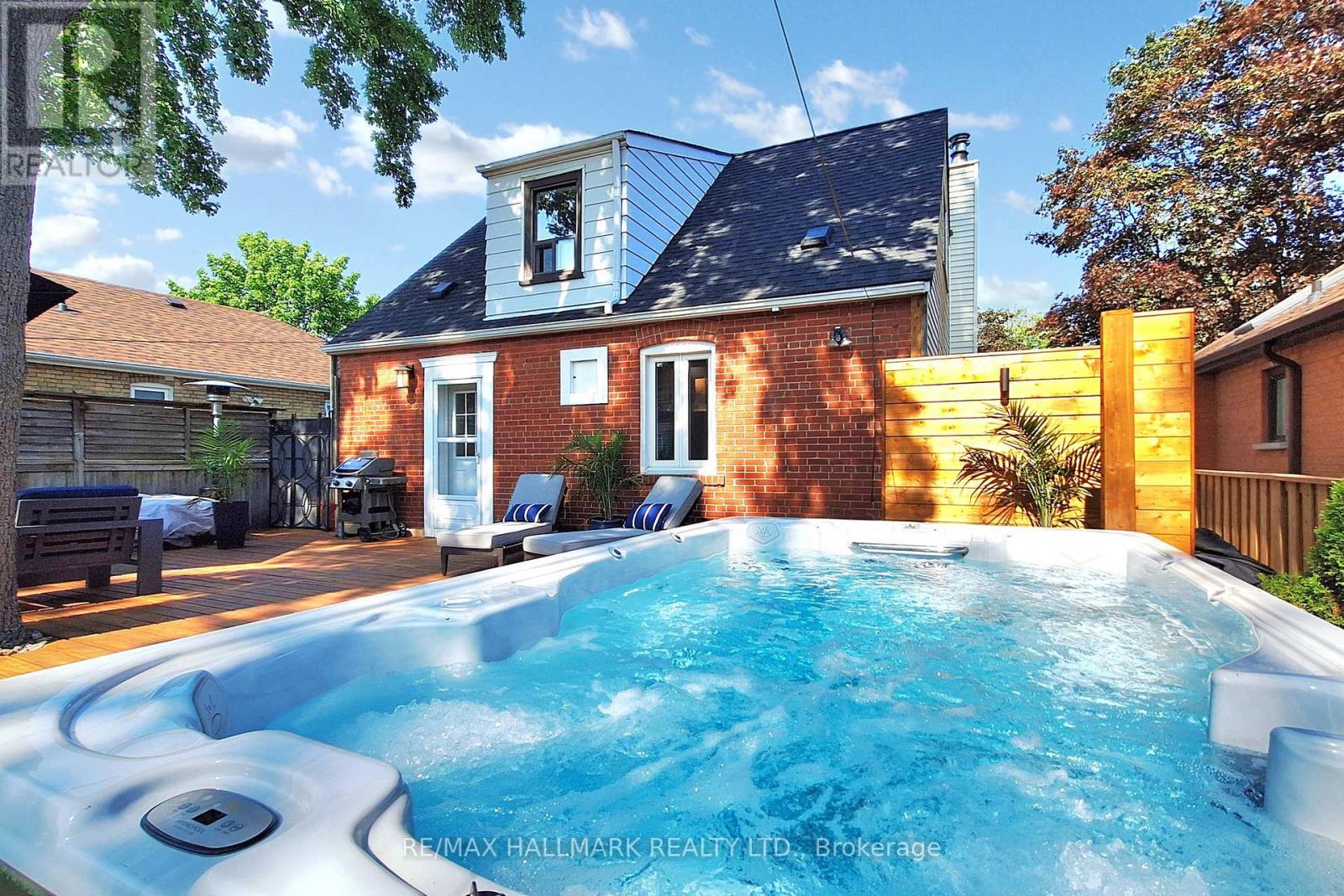 12 Queensgrove Road, Toronto (Birchcliffe-Cliffside), Ontario  M1N 3A8 - Photo 28 - E12217506