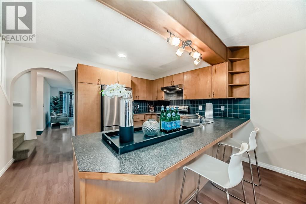 219 Coachway Road Sw, Calgary, Alberta  T3H 1B9 - Photo 8 - A2225730