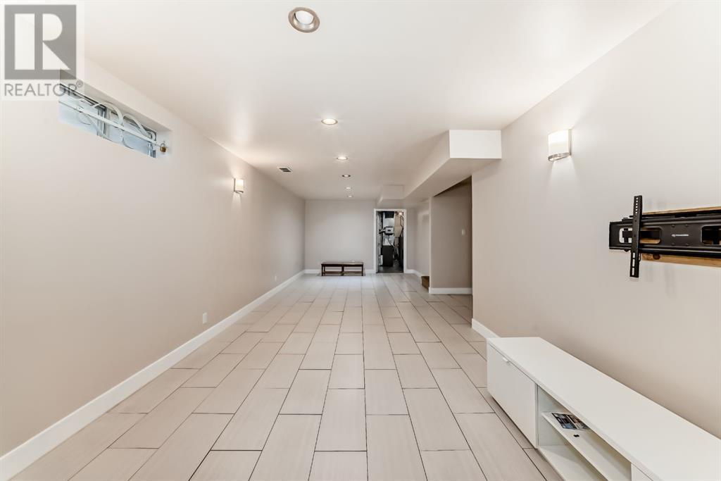 219 Coachway Road Sw, Calgary, Alberta  T3H 1B9 - Photo 28 - A2225730