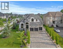 2 TIDNISH COURT, King, Ontario