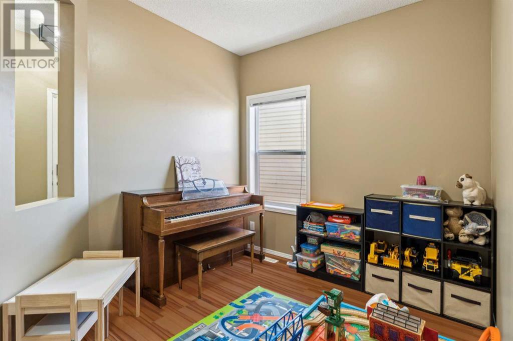 266 Cranwell Bay Se, Calgary, Alberta  T3M 1G2 - Photo 4 - A2230560