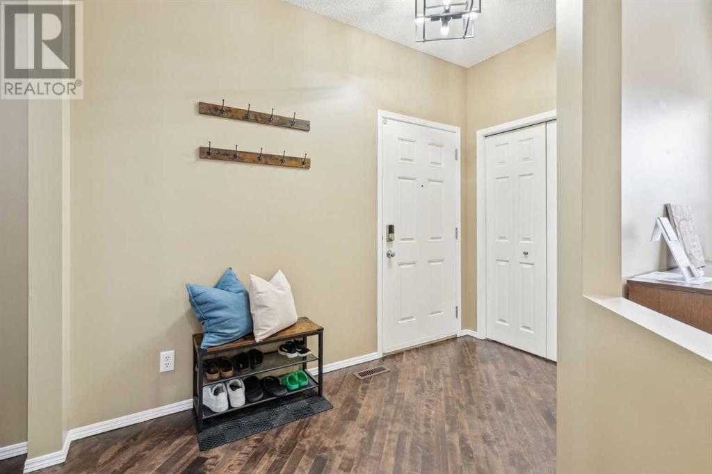 266 Cranwell Bay Se, Calgary, Alberta  T3M 1G2 - Photo 3 - A2230560