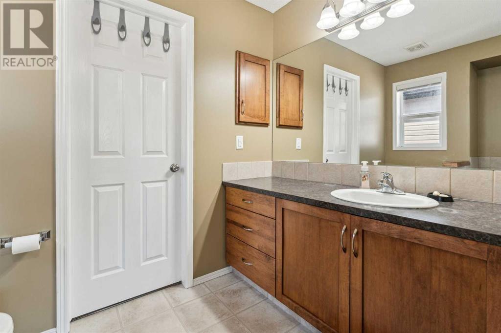 266 Cranwell Bay Se, Calgary, Alberta  T3M 1G2 - Photo 19 - A2230560