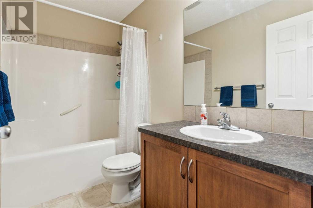 266 Cranwell Bay Se, Calgary, Alberta  T3M 1G2 - Photo 17 - A2230560