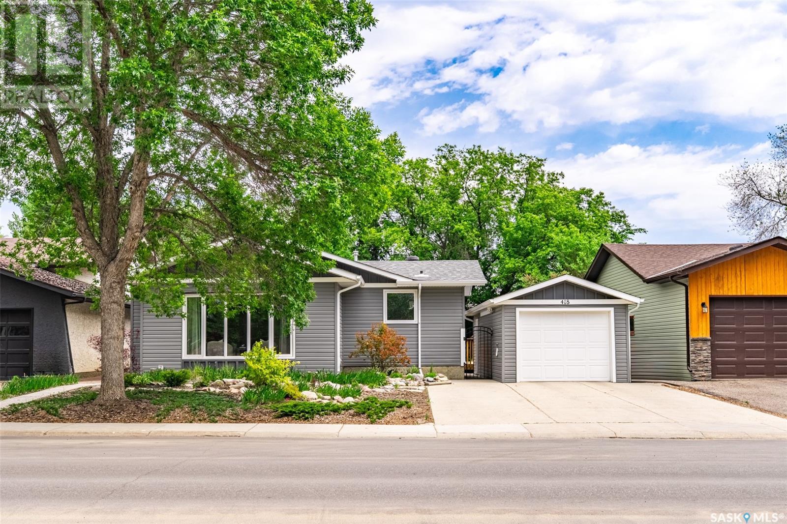 418 SILVERWOOD ROAD, Saskatoon, Saskatchewan