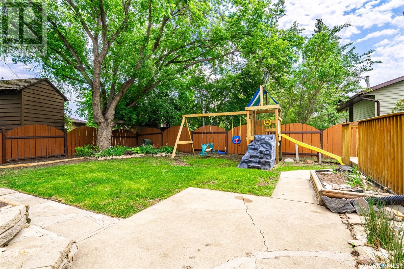 418 Silverwood Road, Saskatoon, Saskatchewan  S7K 6N2 - Photo 36 - SK009058