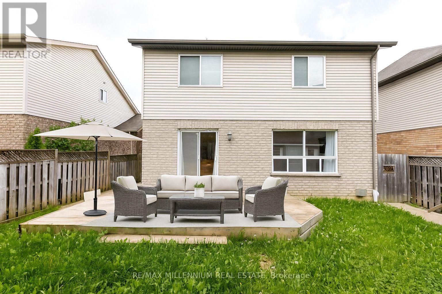 7 Graham Crescent, Orangeville, Ontario  L9W 5J4 - Photo 8 - W12217493
