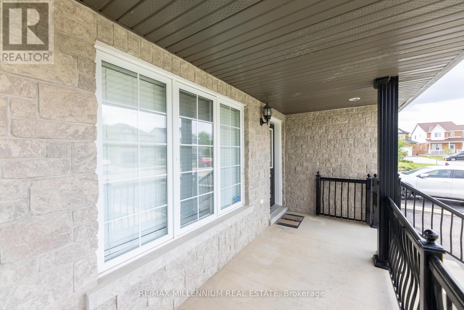 7 Graham Crescent, Orangeville, Ontario  L9W 5J4 - Photo 9 - W12217493
