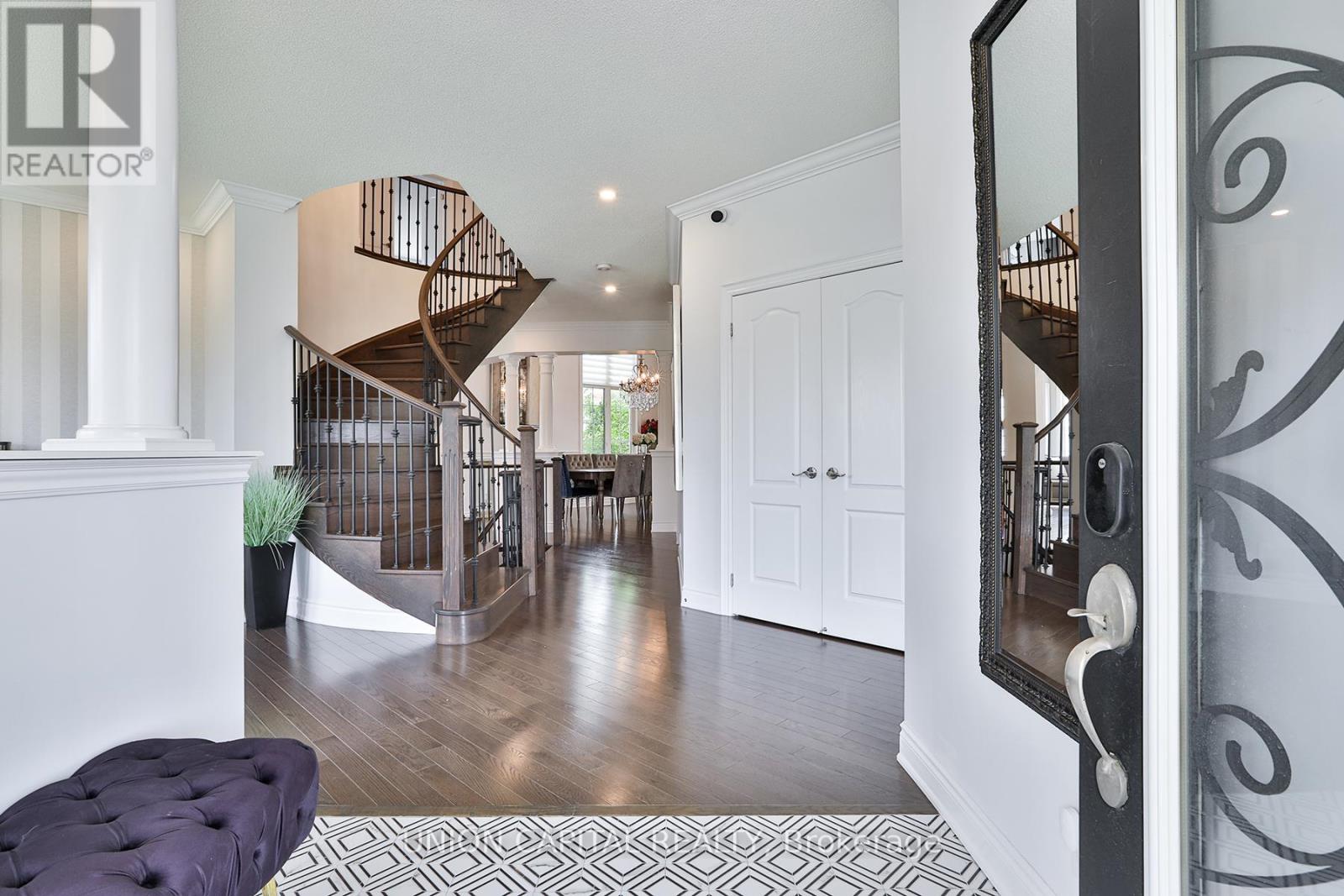 36 Lampman Crescent, Brampton (Credit Valley), Ontario  L6X 0E4 - Photo 13 - W12217501