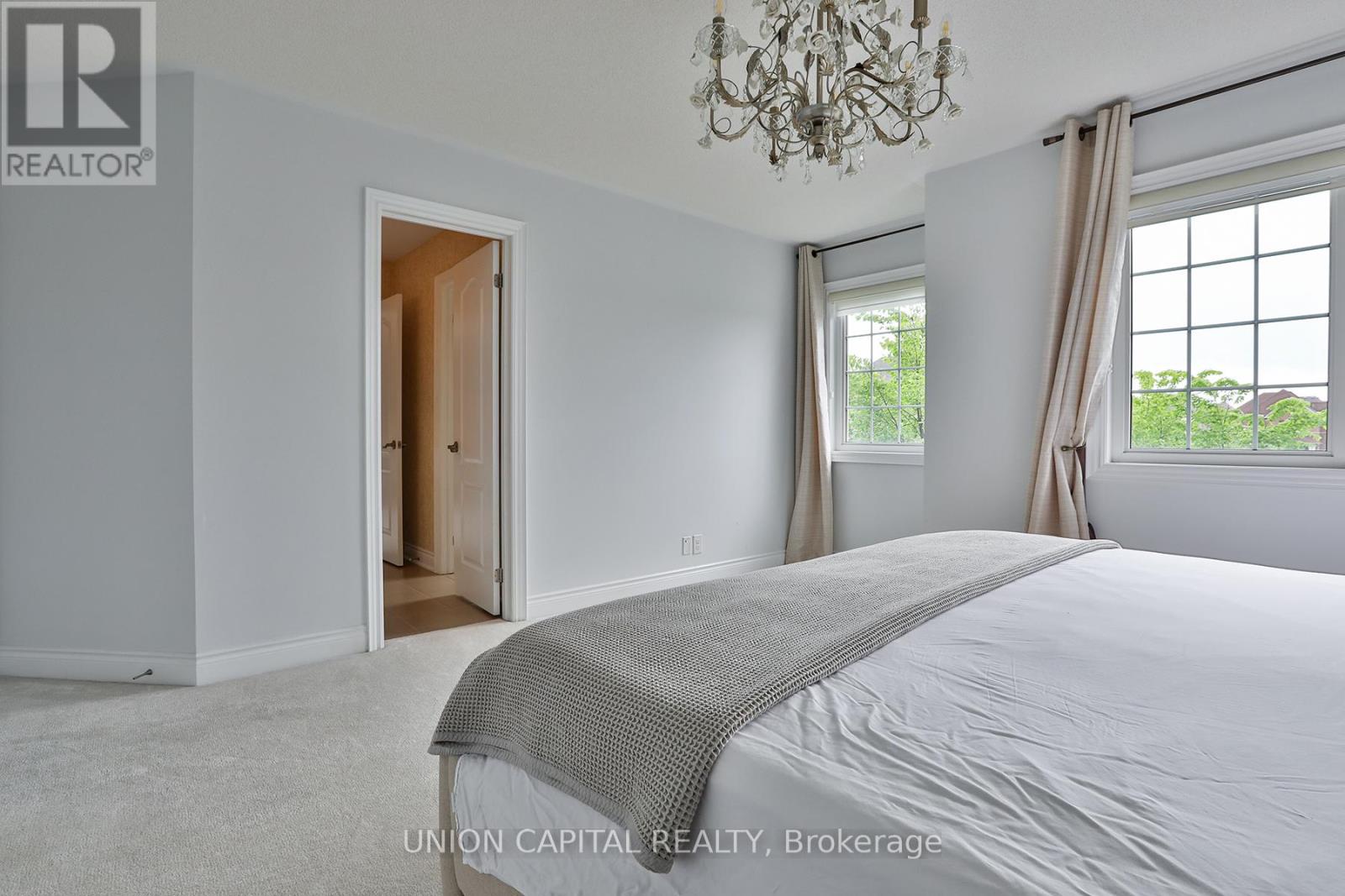 36 Lampman Crescent, Brampton (Credit Valley), Ontario  L6X 0E4 - Photo 37 - W12217501