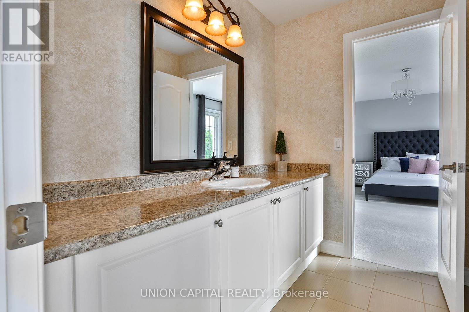 36 Lampman Crescent, Brampton (Credit Valley), Ontario  L6X 0E4 - Photo 38 - W12217501