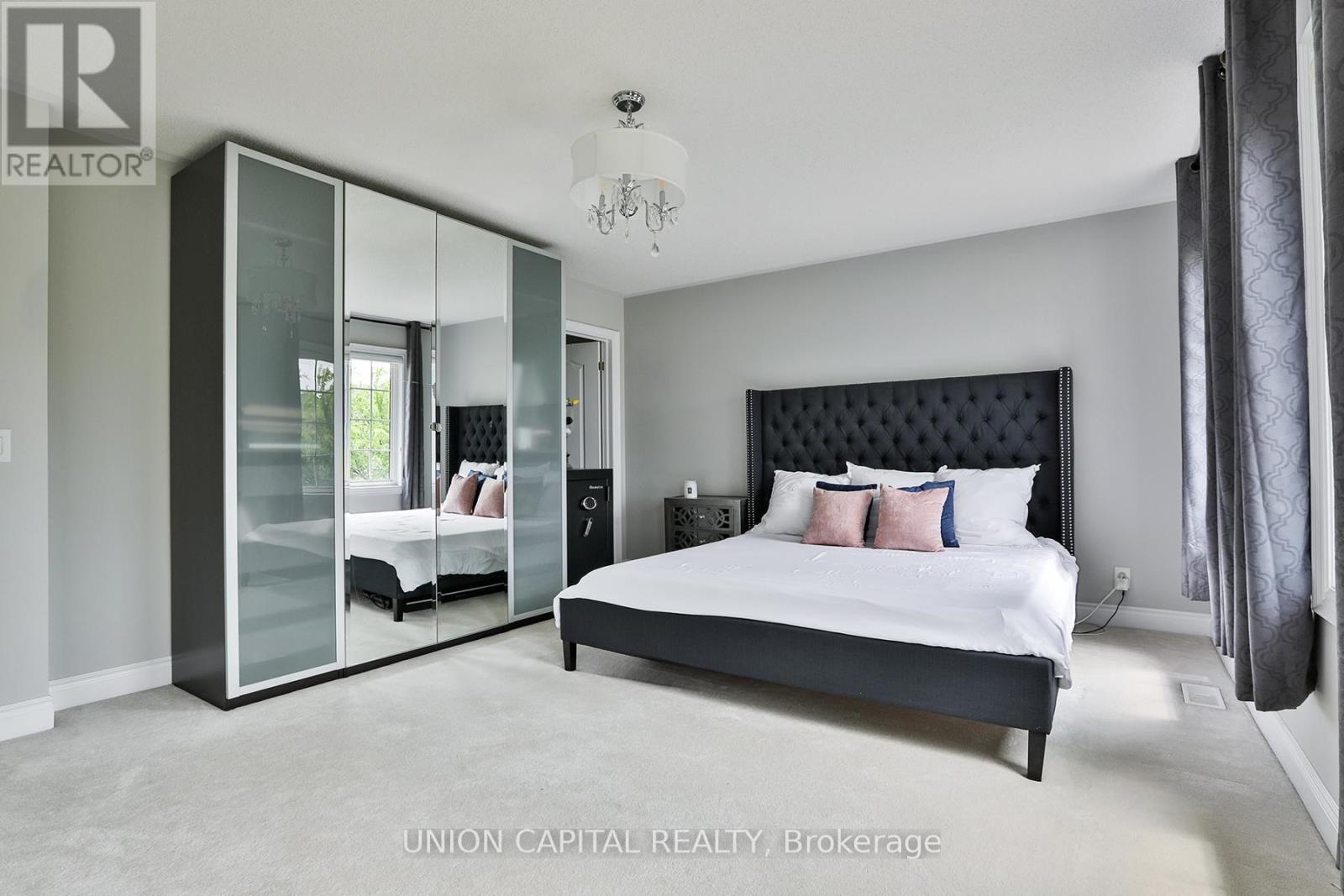 36 Lampman Crescent, Brampton (Credit Valley), Ontario  L6X 0E4 - Photo 40 - W12217501