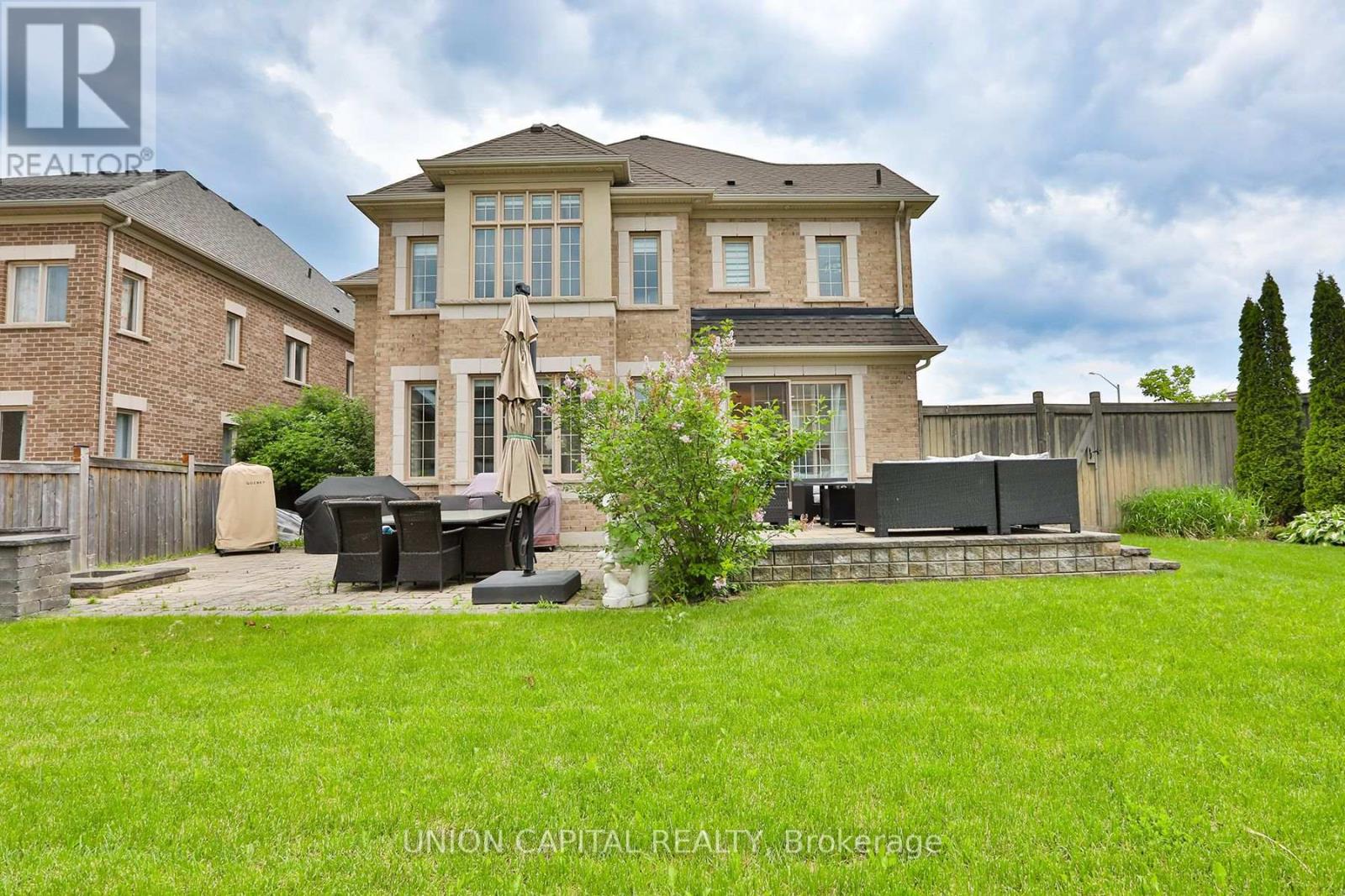 36 Lampman Crescent, Brampton (Credit Valley), Ontario  L6X 0E4 - Photo 46 - W12217501