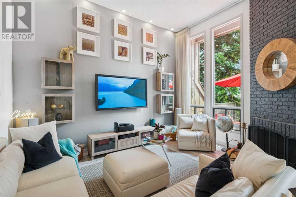 Property at 5, 10457 19 Street SW image 1