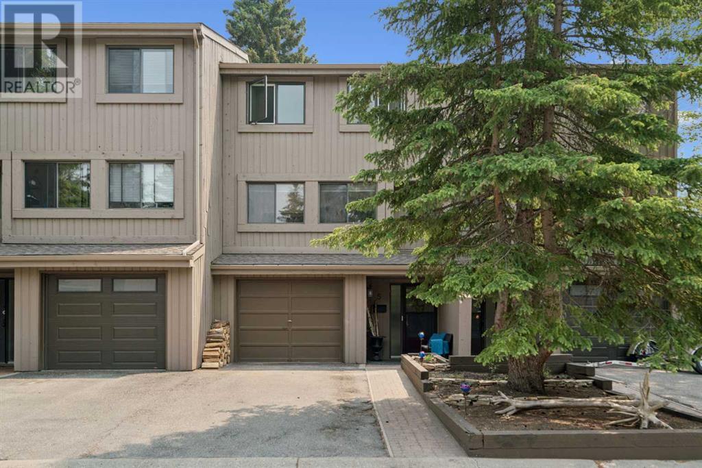 Property at 5, 10457 19 Street SW image 2
