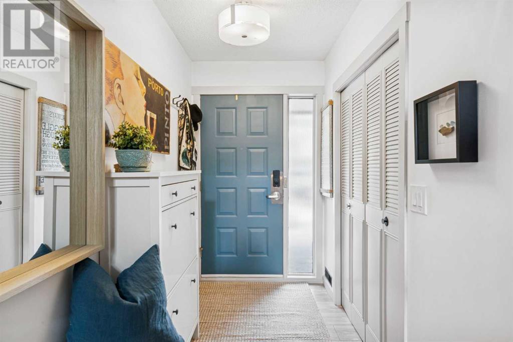 Property at 5, 10457 19 Street SW image 3