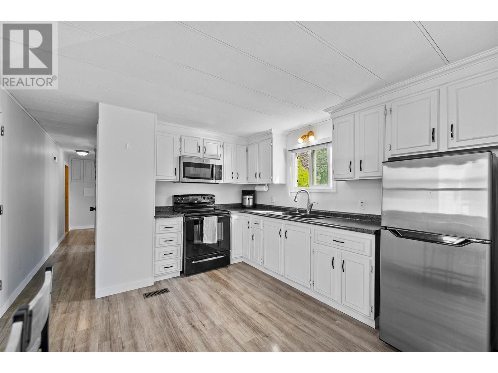 2401 Ord Road Unit# 107, Kamloops, British Columbia  V2B 7V8 - Photo 8 - 10352072