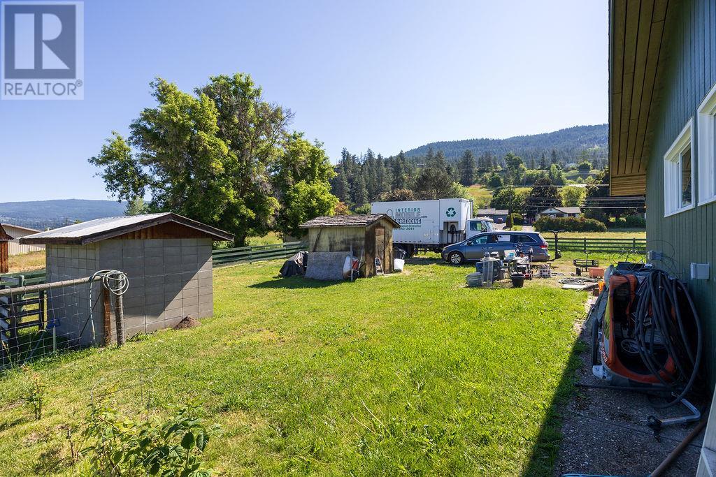 3796 East Vernon Road, Vernon, British Columbia  V1B 3H7 - Photo 60 - 10351155