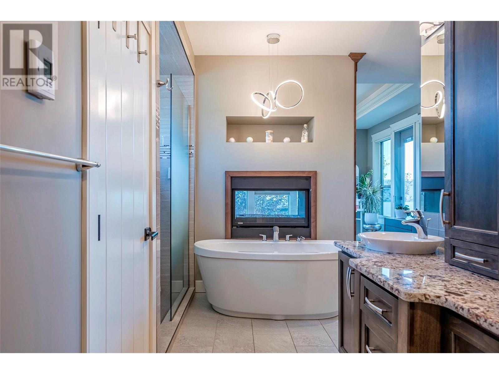 515 Silversage Place, Vernon, British Columbia  V1H 2J2 - Photo 35 - 10350723
