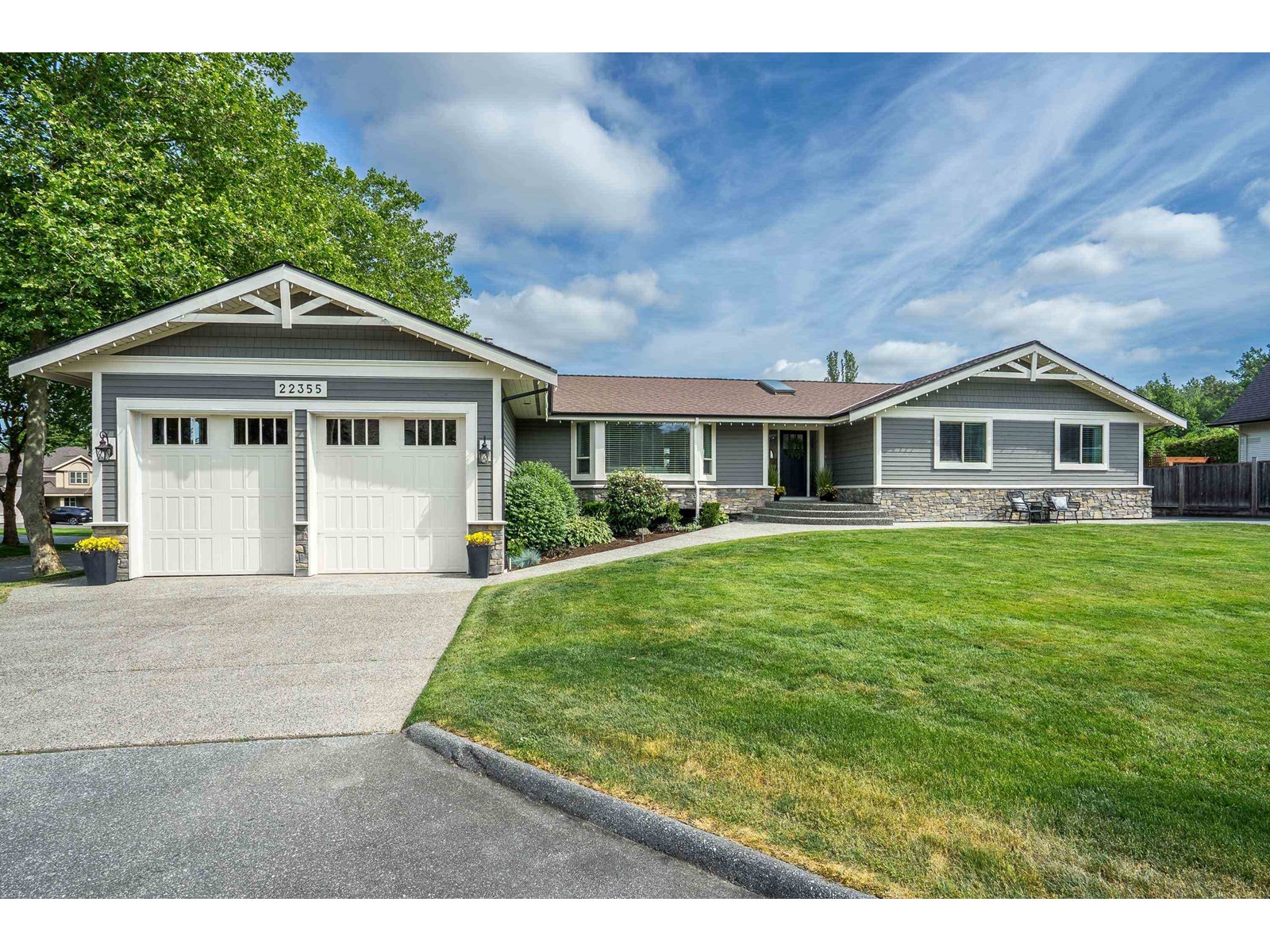 22355 52 AVENUE, Langley, British Columbia