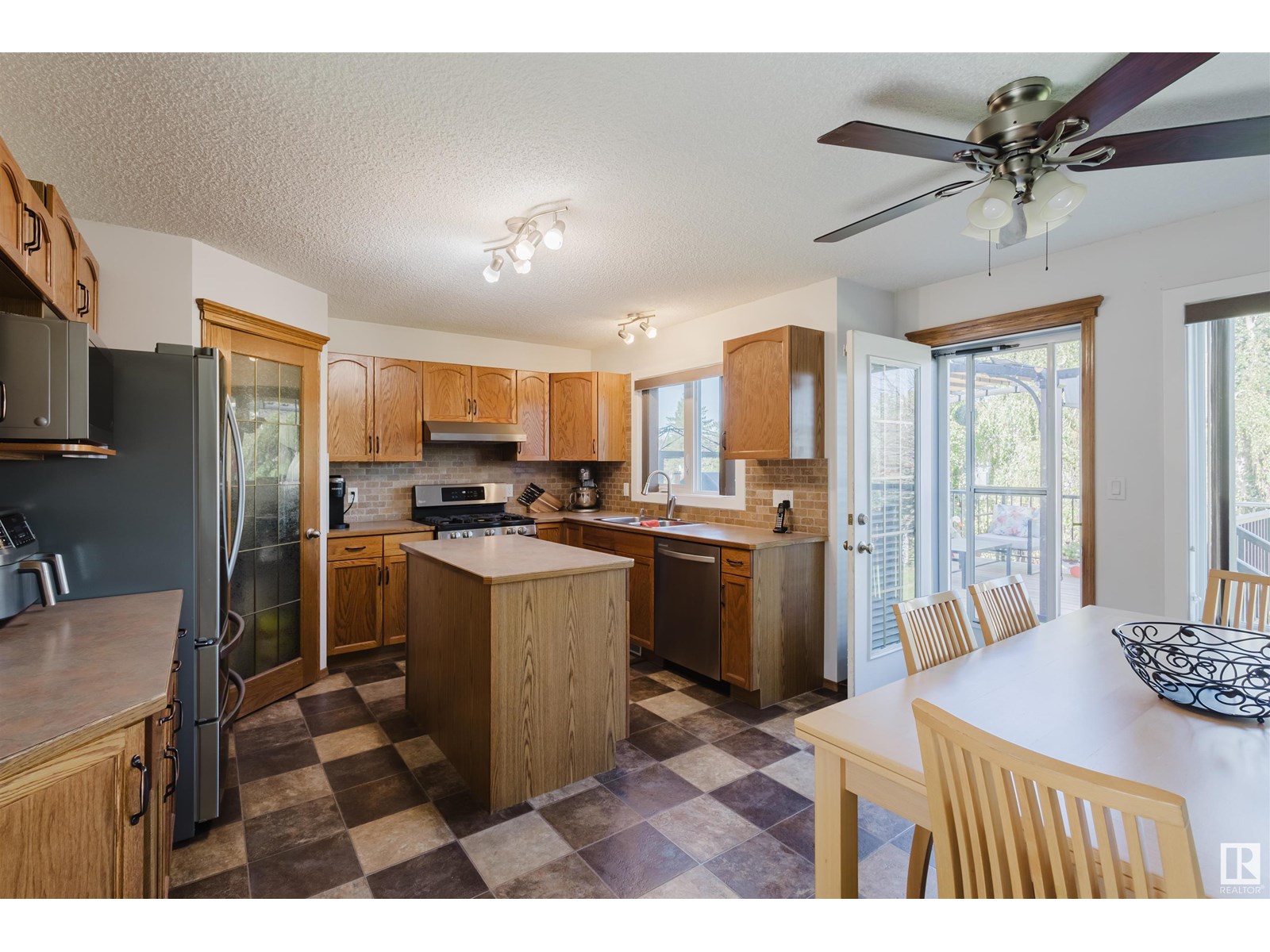 442 Klarvatten Lake Wd Nw, Edmonton, Alberta  T5Z 3B9 - Photo 10 - E4442104