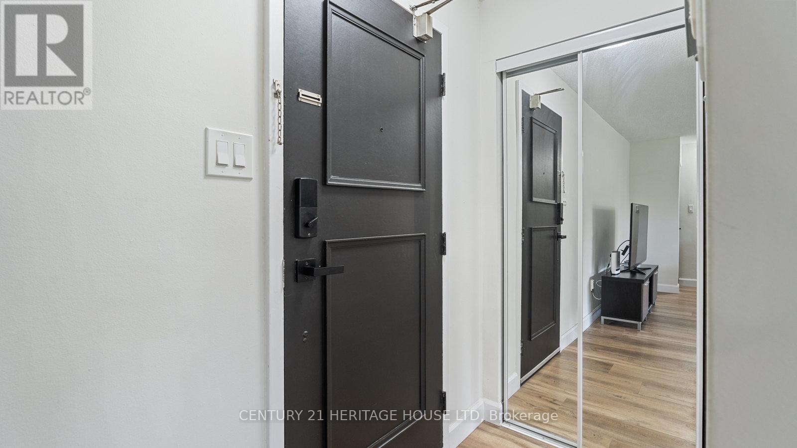 408 - 1950 Main Street W, Hamilton, Ontario  L8S 4M9 - Photo 4 - X12216708