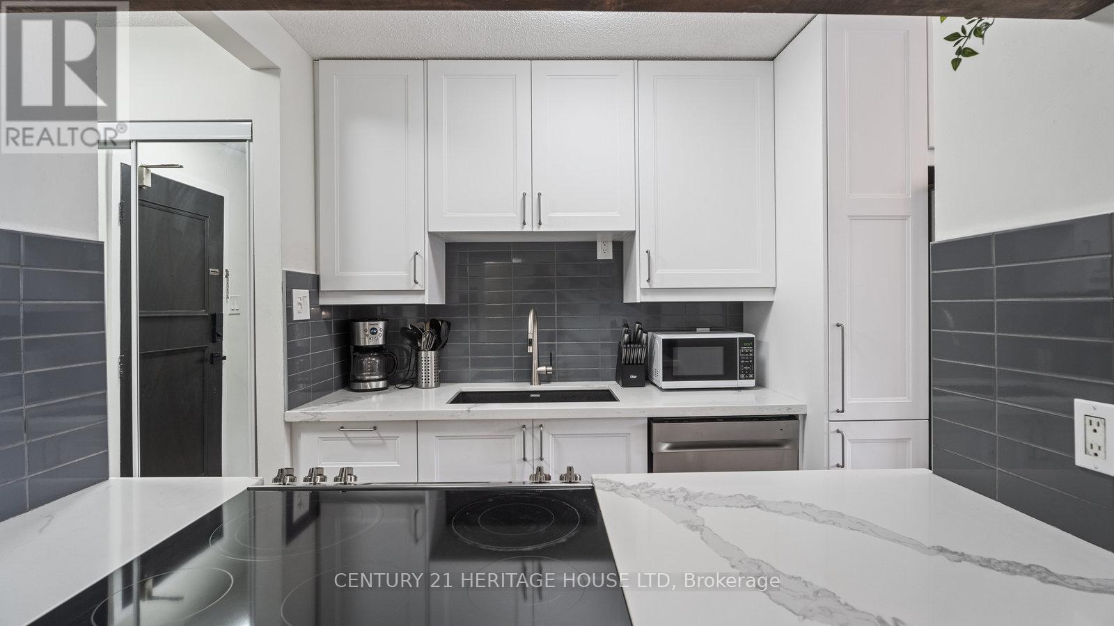 408 - 1950 Main Street W, Hamilton, Ontario  L8S 4M9 - Photo 6 - X12216708