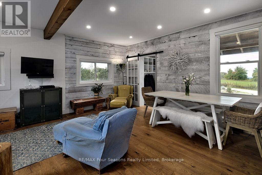 495529 Grey Road 2, Blue Mountains, Ontario  N0H 2E0 - Photo 11 - X12217511