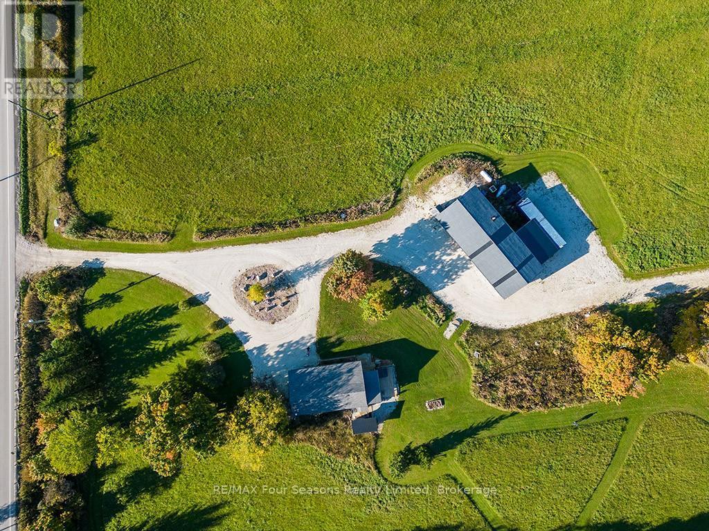 495529 Grey Road 2, Blue Mountains, Ontario  N0H 2E0 - Photo 33 - X12217511