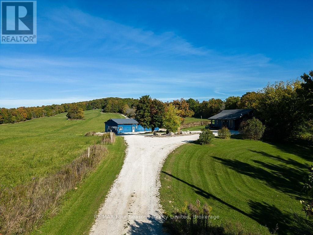 495529 Grey Road 2, Blue Mountains, Ontario  N0H 2E0 - Photo 35 - X12217511