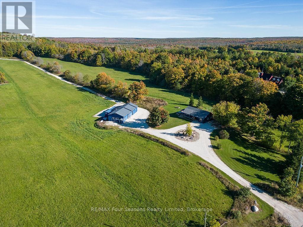 495529 Grey Road 2, Blue Mountains, Ontario  N0H 2E0 - Photo 36 - X12217511