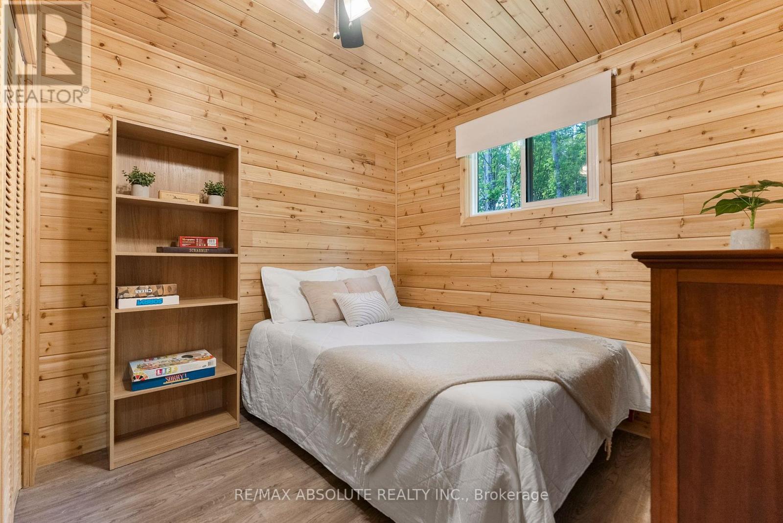 339 Leavoy Lane, Horton, Ontario  K7V 3Z8 - Photo 17 - X12217510