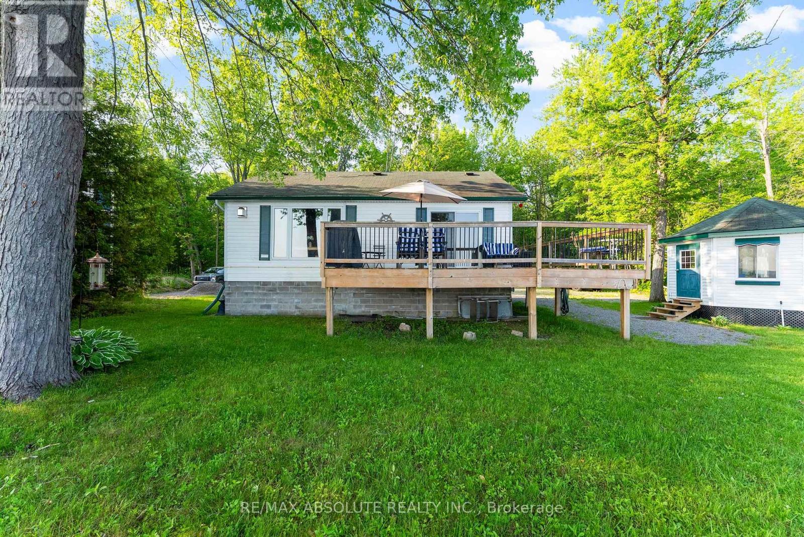 339 Leavoy Lane, Horton, Ontario  K7V 3Z8 - Photo 2 - X12217510