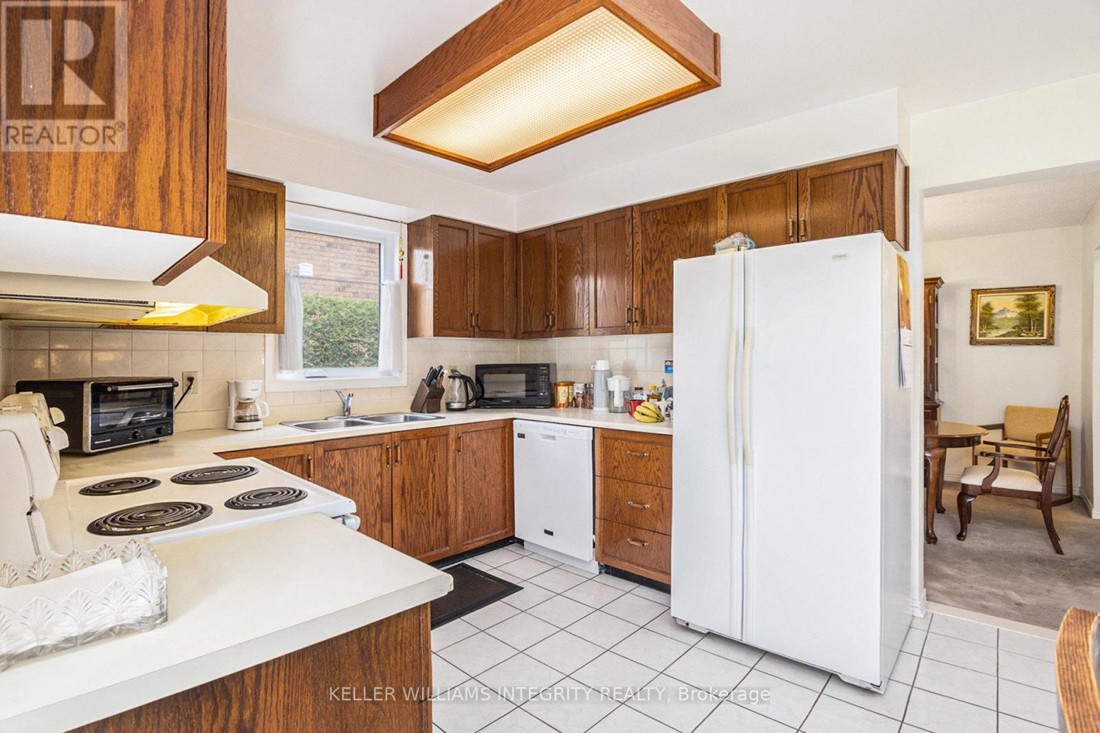 2161 Lenester Avenue, Ottawa, Ontario  K2A 4A9 - Photo 11 - X12217529