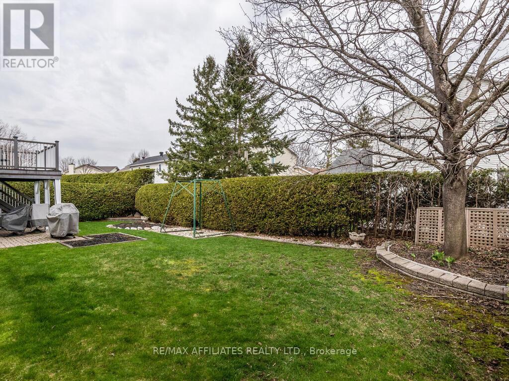 32 Mika Street, Ottawa, Ontario  K2S 1K8 - Photo 26 - X12217543