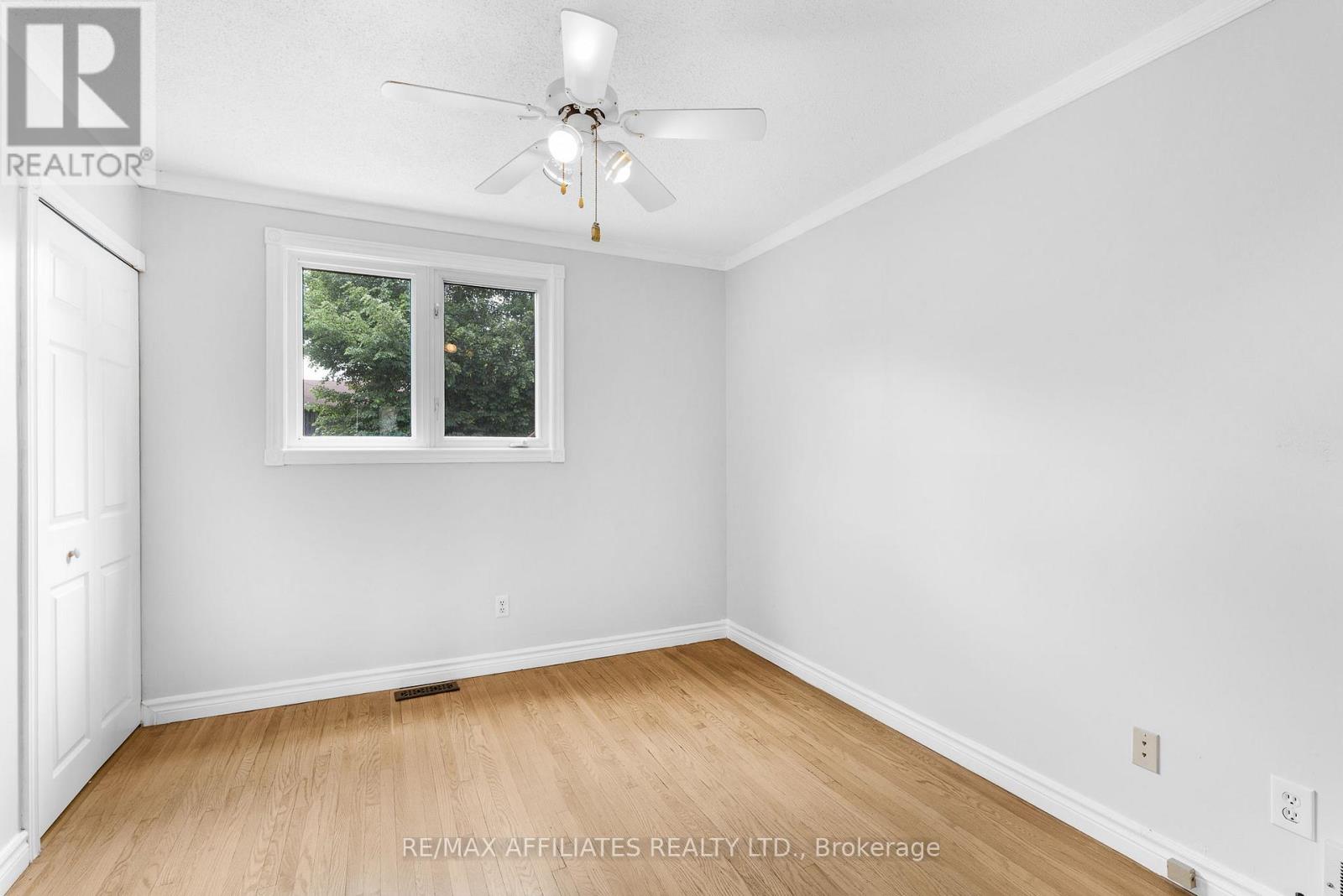 1860 Florida Avenue, Ottawa, Ontario  K1H 6Z1 - Photo 5 - X12217551