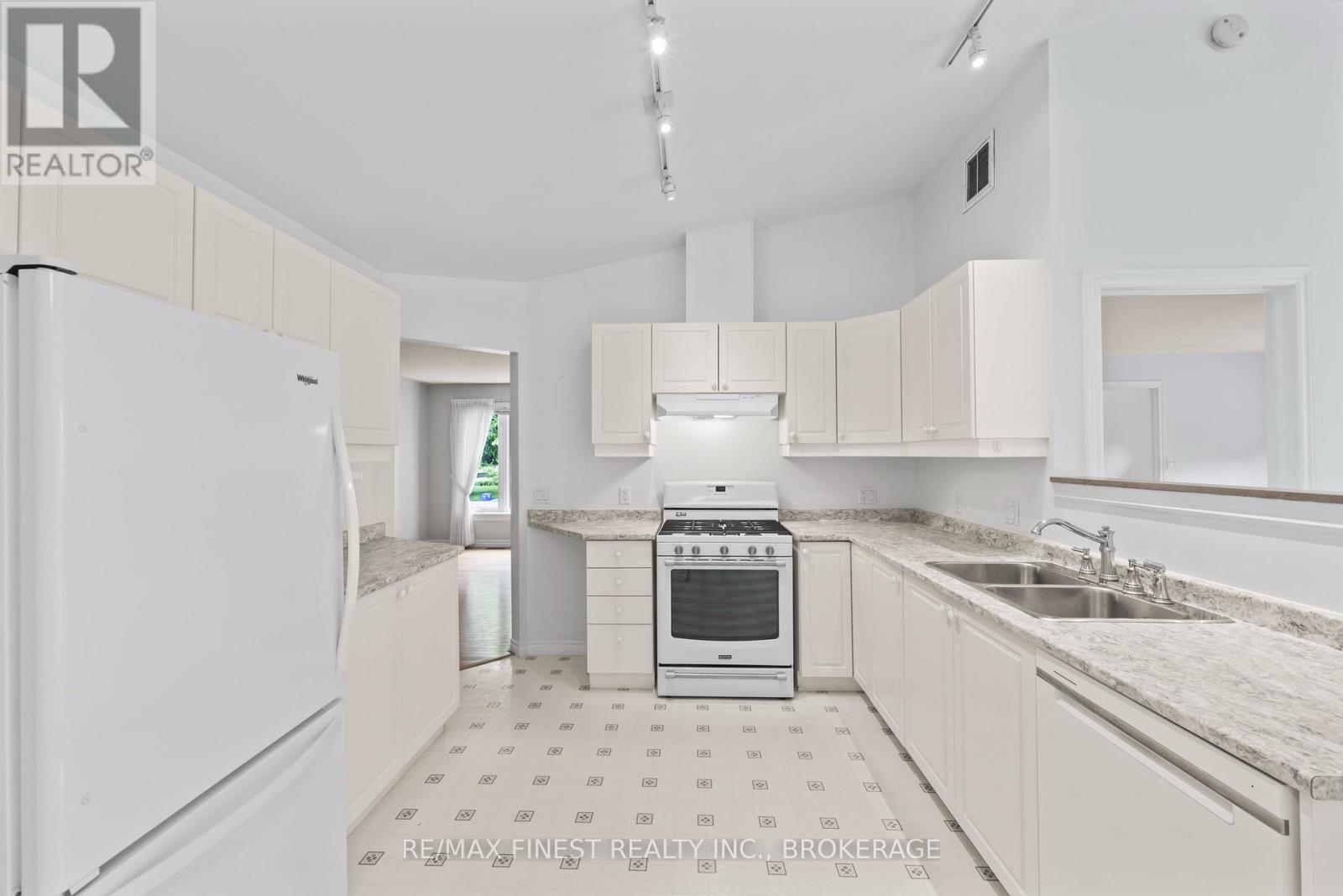 715 Millwood Drive, Kingston, Ontario  K7M 8Z2 - Photo 20 - X12215938