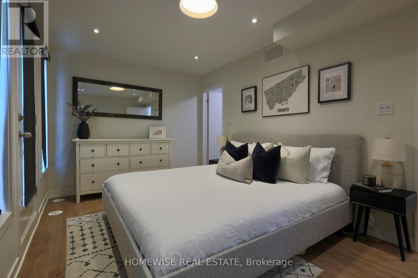 Th3 - 39 Florence Street, Toronto (Little Portugal), Ontario  M6K 1P4 - Photo 11 - C12217514