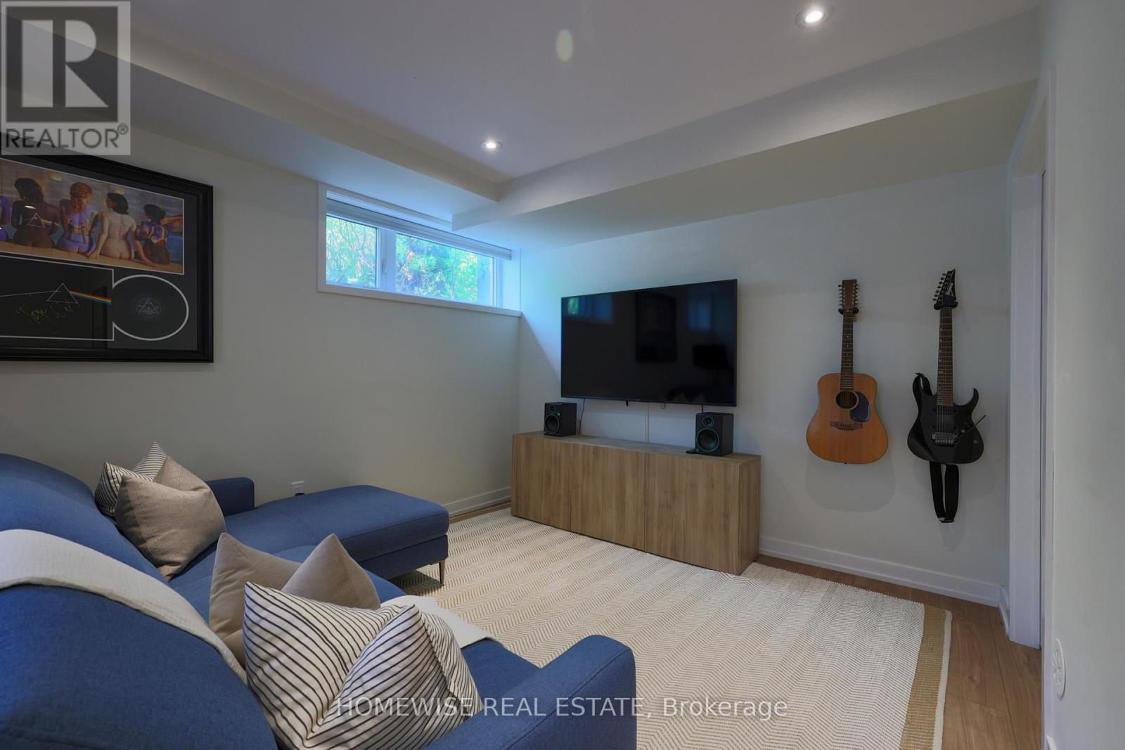 Th3 - 39 Florence Street, Toronto (Little Portugal), Ontario  M6K 1P4 - Photo 19 - C12217514