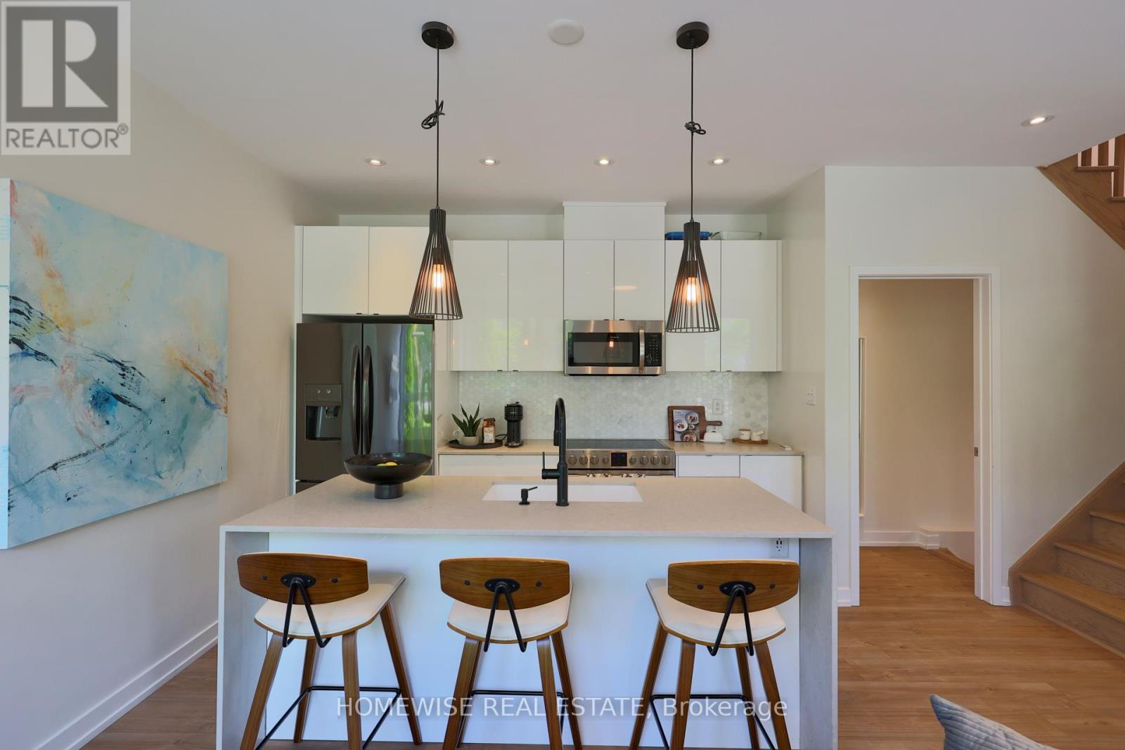 Th3 - 39 Florence Street, Toronto (Little Portugal), Ontario  M6K 1P4 - Photo 5 - C12217514