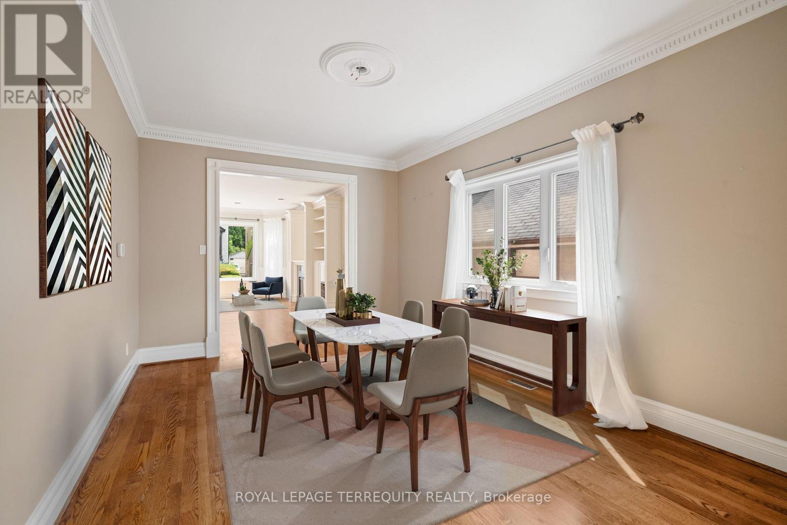 384 Winnett Avenue, Toronto (Oakwood Village), Ontario  M6C 3M1 - Photo 16 - C12217518