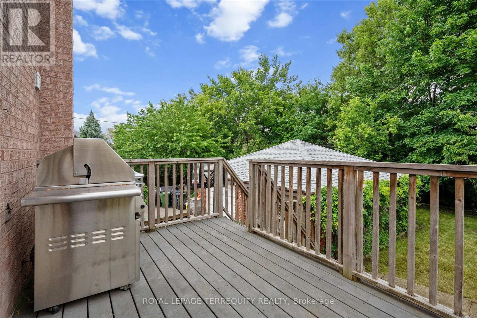 384 Winnett Avenue, Toronto (Oakwood Village), Ontario  M6C 3M1 - Photo 41 - C12217518