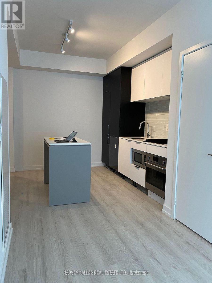 2409 - 33 Helendale Avenue, Toronto (Yonge-Eglinton), Ontario  M4R 1C5 - Photo 8 - C12217521