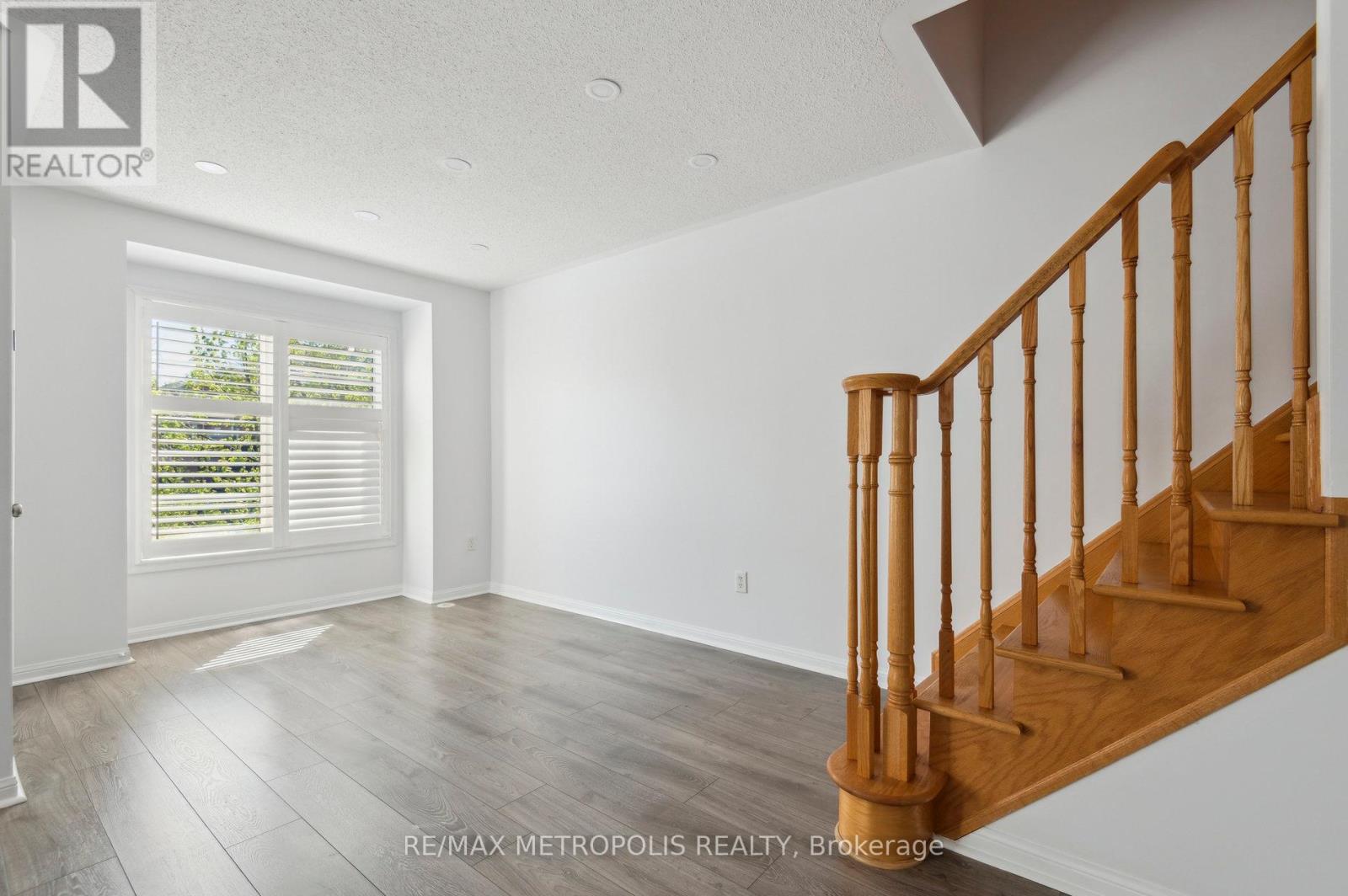 54 Howe Avenue, Toronto (Clairlea-Birchmount), Ontario  M1L 0C5 - Photo 20 - E12217512