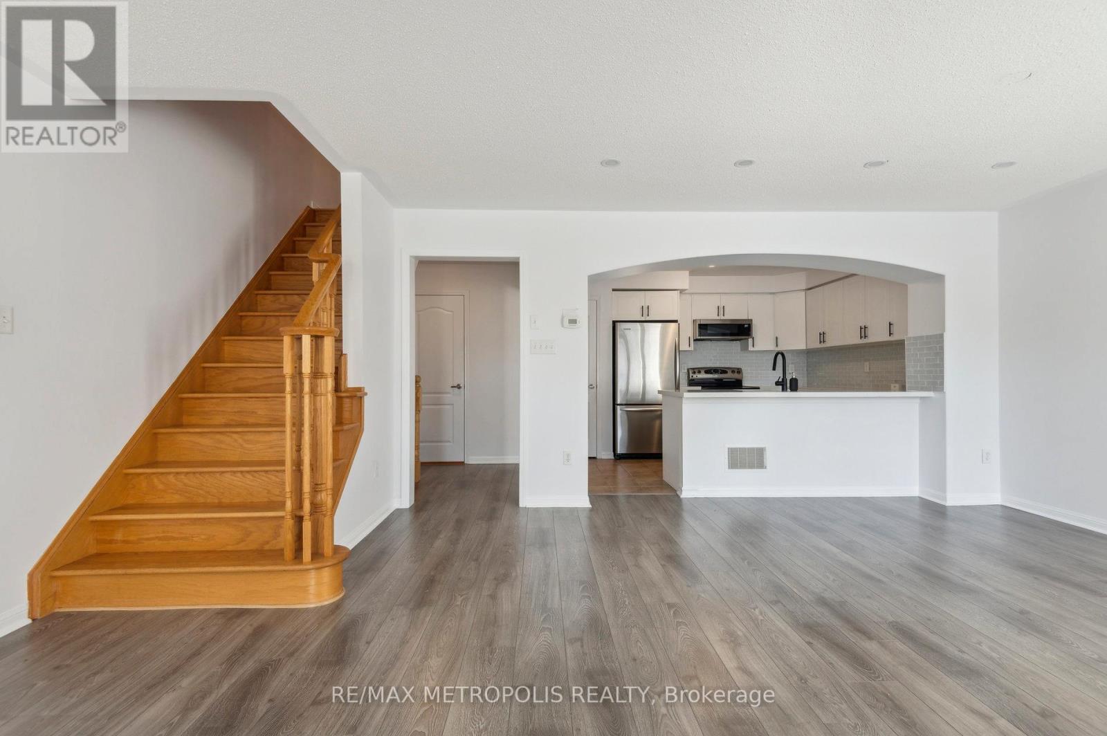 54 Howe Avenue, Toronto (Clairlea-Birchmount), Ontario  M1L 0C5 - Photo 22 - E12217512