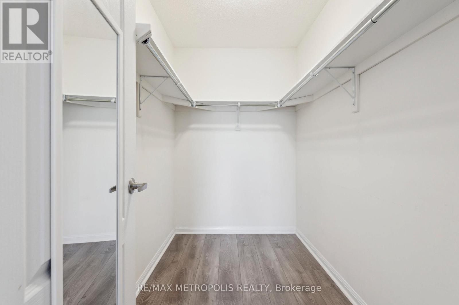 54 Howe Avenue, Toronto (Clairlea-Birchmount), Ontario  M1L 0C5 - Photo 30 - E12217512